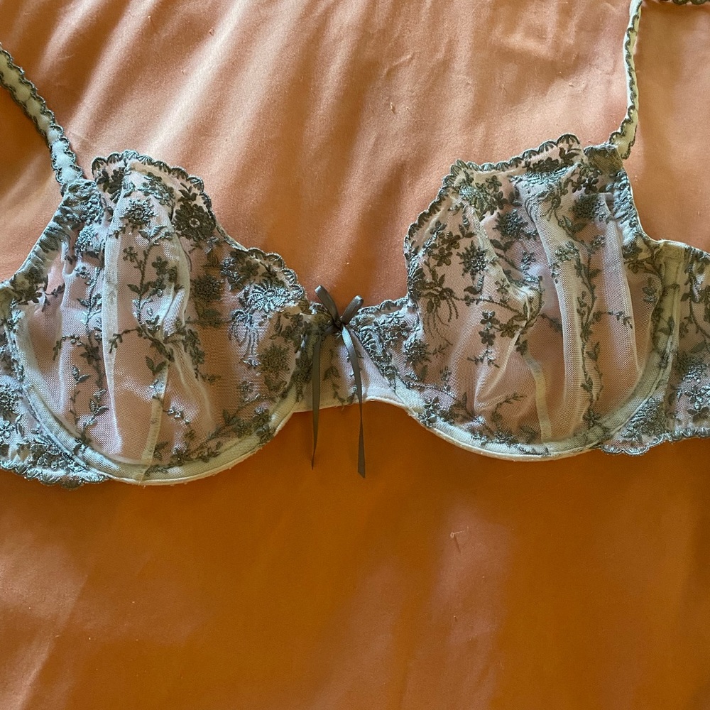 Bra, Apt.9, size 34C, Great Condition